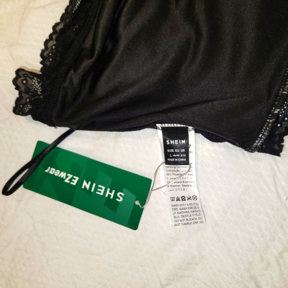 SHEIN Black Lace Trim Bandeau Intimate - Picture 5 of 7